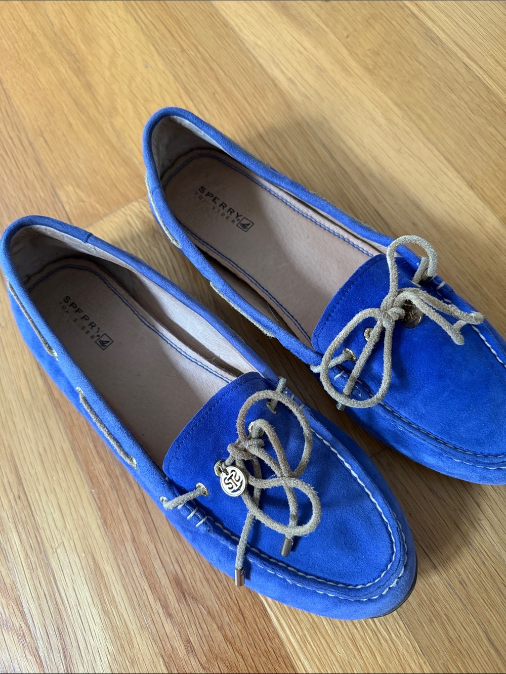 Sperry Women’s Blue Suede Boat Shoes 🚤 | Size 8.5